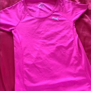 Puma top